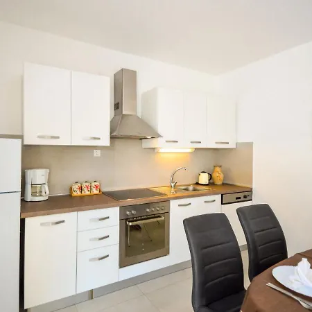 Holiday Home Tramontana By Interhome Holiday home Sovlje