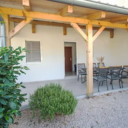 Tramontana By Interhome